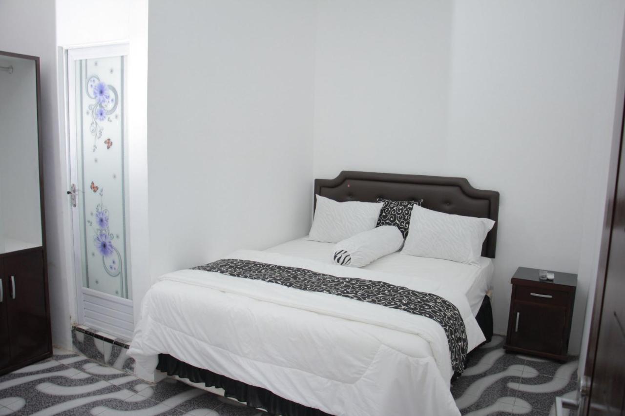 Samar Wulu Guest House Syariah Mitra Reddoorz Near Ketapang Ketapang  Εξωτερικό φωτογραφία